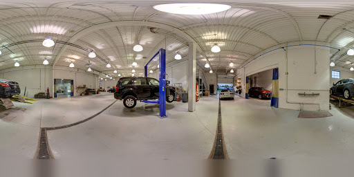 Auto Body Shop «CARSTAR Ideal Auto Body», reviews and photos, 3212 S Nordic Rd, Arlington Heights, IL 60005, USA