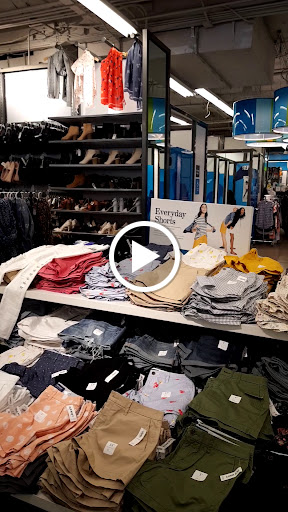 Clothing Store «Old Navy», reviews and photos, 2899 El Camino Real, Tustin, CA 92782, USA