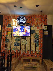 La Taberna Duff Lounge Bar