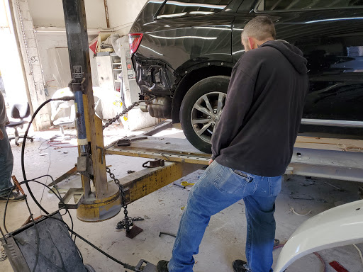 Auto Body Shop «All Pro Auto Body & Paint», reviews and photos, 3204 Railroad St, Ellenwood, GA 30294, USA