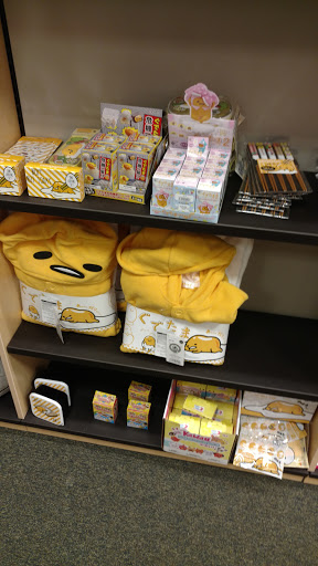 Book Store «Barnes & Noble», reviews and photos, 65 E Marketview Dr, Champaign, IL 61820, USA