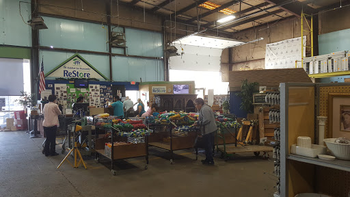Flooring Store «Habitat ReStore», reviews and photos, 2060 Couch Dr, McKinney, TX 75069, USA