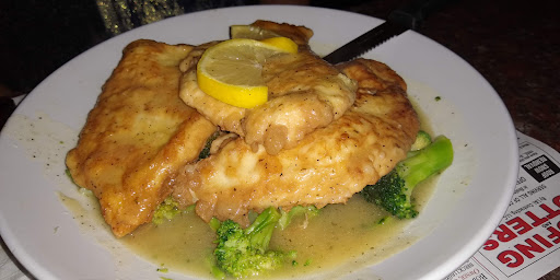 Pizza Restaurant «Hometown Pizza», reviews and photos, 250 West St, Litchfield, CT 06759, USA