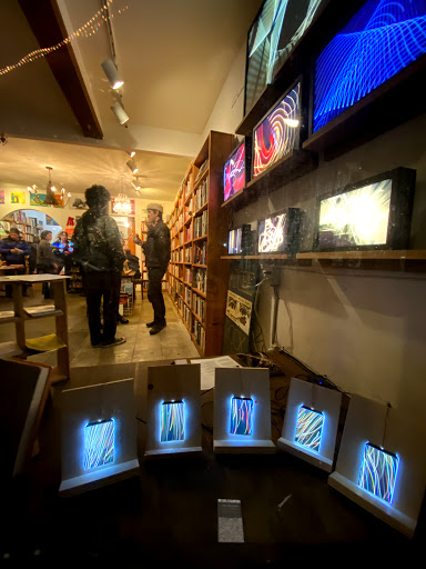 Book Store «Adobe Books & Arts Cooperative», reviews and photos, 3130 24th St, San Francisco, CA 94110, USA