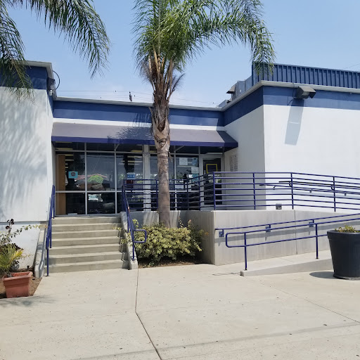 Thrift Store «Society of St. Vincent de Paul Long Beach Thrift Store», reviews and photos