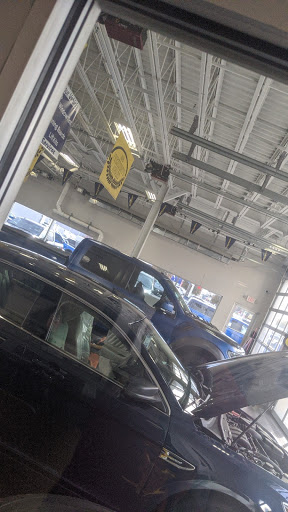 Ford Dealer «Richmond Ford Lincoln», reviews and photos, 4600 W Broad St, Richmond, VA 23230, USA