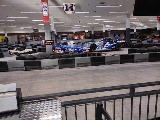 Go-Kart Track «Extreme Grand Prix Indoor Family Fun Center», reviews and photos, 6731 Blue Ridge Blvd, Raytown, MO 64133, USA