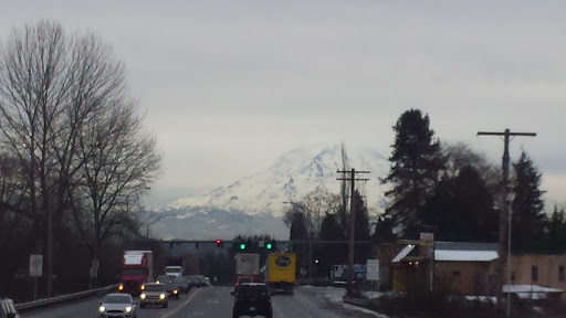 Tobacco Shop «North Point Smoke Shop», reviews and photos, 6408 River Rd E, Puyallup, WA 98371, USA