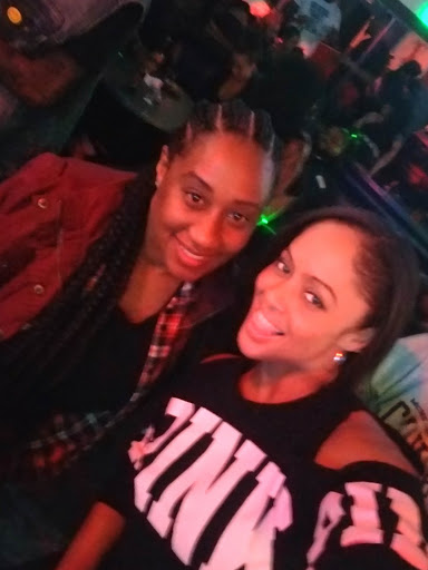 Bottoms Up Bar & Entertainment image