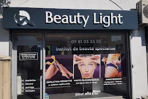 Institut Beauty Light image