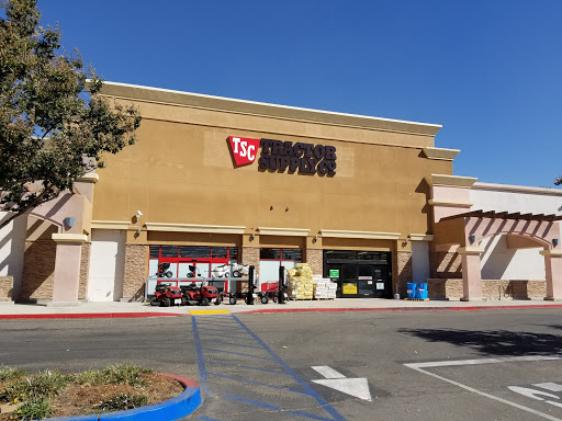 Home Improvement Store «Tractor Supply Co.», reviews and photos, 397 W Los Angeles Ave, Moorpark, CA 93021, USA