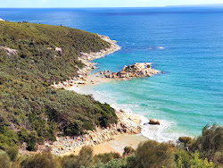 Photo de Fairy Cove Beach et ses beaux paysages