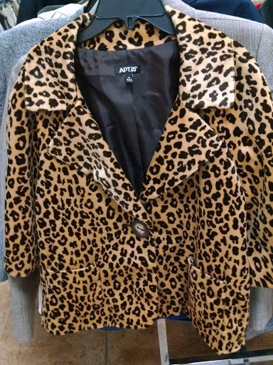 Non-Profit Organization «Goodwill - Downey», reviews and photos