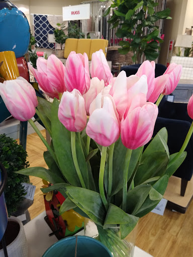 Department Store «Marshalls & HomeGoods», reviews and photos, 1460 10th Way NE, Issaquah, WA 98027, USA