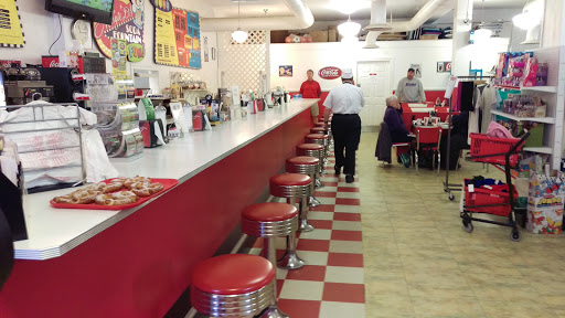 Department Store «Dellas 5 & 10», reviews and photos, 503 Washington St, Cape May, NJ 08204, USA