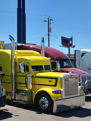 Convenience Store «Pilot / Flying J Kingman AZ», reviews and photos, 3300 E Andy Devine Ave, Kingman, AZ 86401, USA