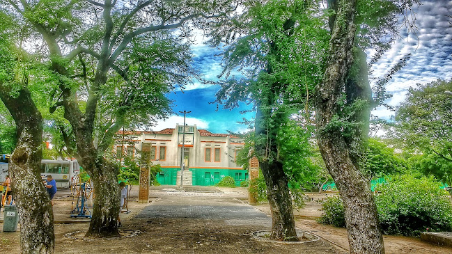 Horário de funcionamento de Colégio Estadual Liceu do Ceará