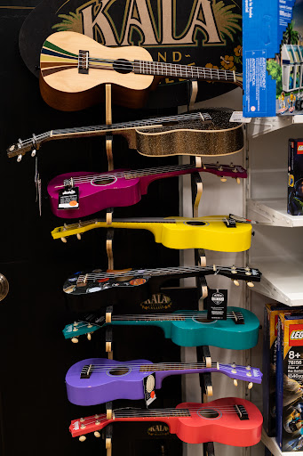 Toy Store «Alakazam Toys & Gifts», reviews and photos, 100 E Main St, Charlottesville, VA 22902, USA