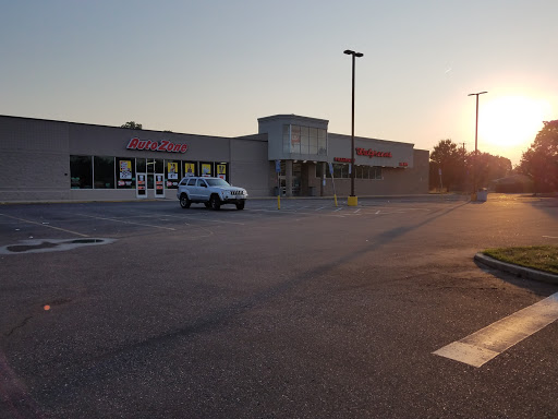 Auto Parts Store «AutoZone», reviews and photos, 615 Middle Country Rd, Selden, NY 11784, USA