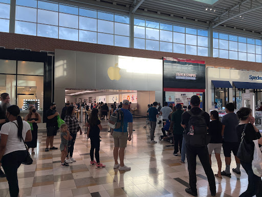 Computer Store «Apple Brandon», reviews and photos, 459 Brandon Town Center Dr, Brandon, FL 33511, USA