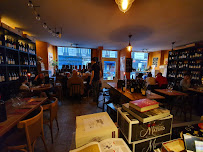 Atmosphère du Restaurant français Le 5ème CRU — Chez BruNab à Paris - n°19