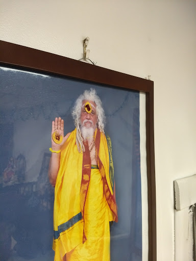 Hindu Temple «Shirdi Sai Cultural and Community Center», reviews and photos, 465 Lincoln Hwy, Iselin, NJ 08830, USA