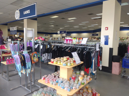 Thrift Store «Goodwill Thrift Store - Gainesville South», reviews and photos