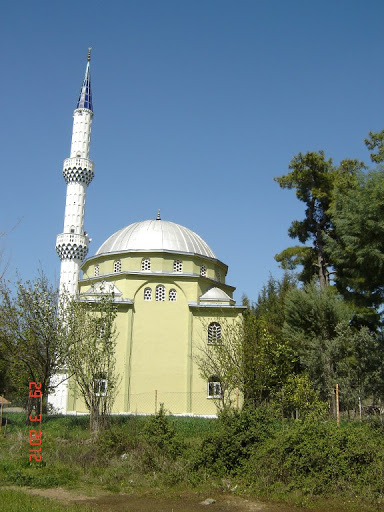 Pınar Mahallesi Camii