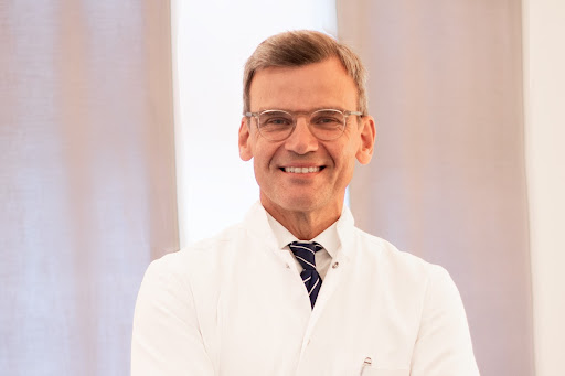 Prof. Dr. med. Helmut Lill