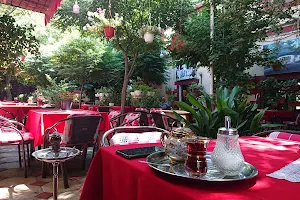Baytna Restaurant and Cafe image