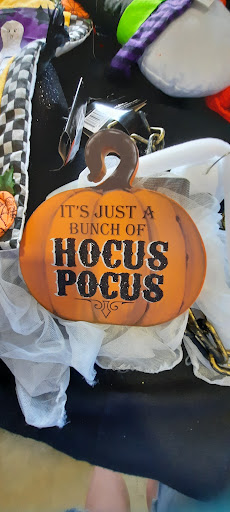 Thrift Store «Goodwill», reviews and photos