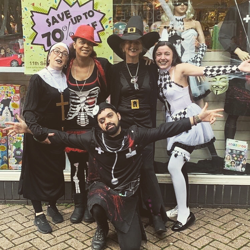 Stores to buy halloween costumes Southampton