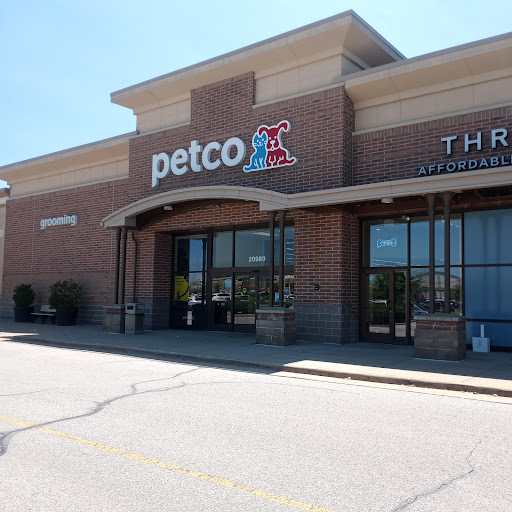 Pet Supply Store «Petco Animal Supplies», reviews and photos, 20980 Westgate Mall, Fairview Park, OH 44126, USA