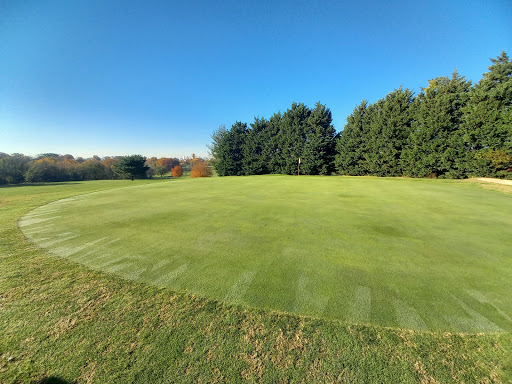 Golf Course «Clifton Park Golf Course», reviews and photos, 2701 St Lo Dr B, Baltimore, MD 21213, USA