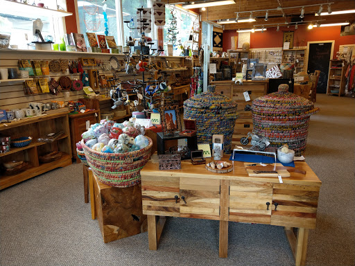 Gift Shop «Ten Thousand Villages Seattle», reviews and photos, 6417 Roosevelt Way NE #101, Seattle, WA 98115, USA