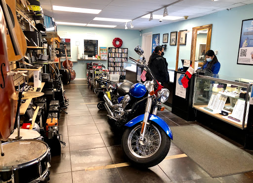 Pawn Shop «Sterling & Knight Jewelry & Pawn», reviews and photos, 109 E St Charles Rd, Villa Park, IL 60181, USA