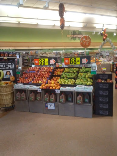 Grocery Store «Stop & Shop», reviews and photos, 1360 E Town Rd, Milford, CT 06460, USA