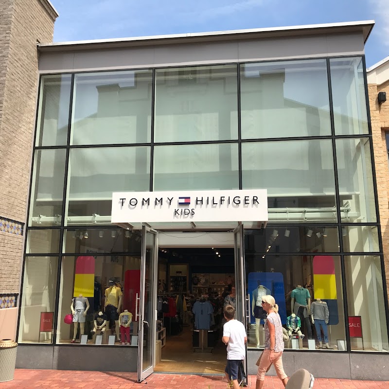 Tommy Hilfiger