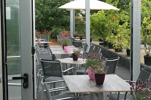Café und Restaurant Gartenglück im Rosengut image