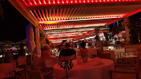 Atmosphère du Restaurant La Plage Du Festival à Cannes - n°18