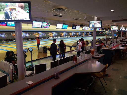 Bowling Alley «Country Club Lanes», reviews and photos, 2600 Watt Ave, Sacramento, CA 95821, USA
