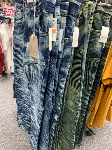 Supermarket «Imperial Supermarket», reviews and photos, 1940 East 8 Mile Road, Detroit, MI 48234, USA