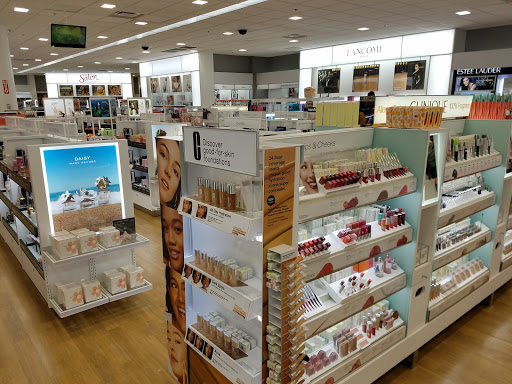 Hair Salon «Ulta Beauty», reviews and photos, 301 Marketplace Mile #120, Plainfield, IN 46168, USA