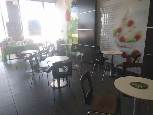 Frozen Yogurt Shop «Yogurtland», reviews and photos, 10500 Ulmerton Rd, Largo, FL 33771, USA