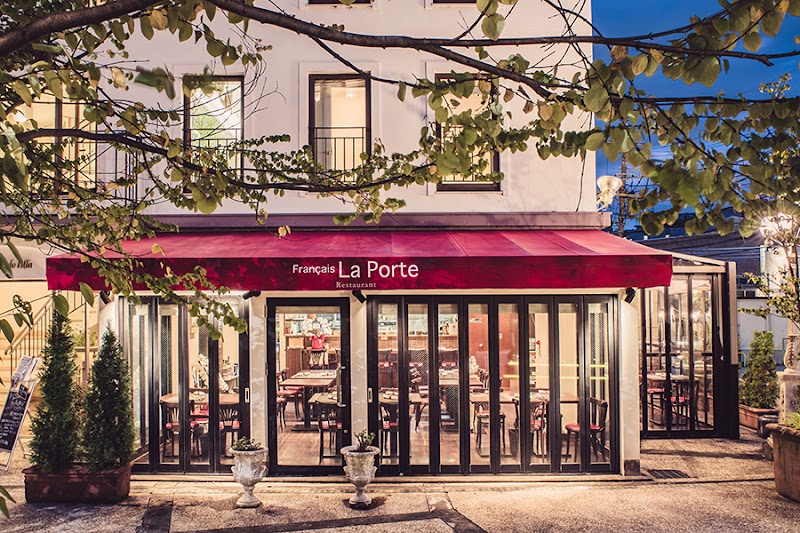 Francais La Porte（フランセーズ ラ・ポルテ）