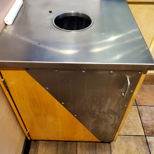 Mexican Restaurant «QDOBA Mexican Eats», reviews and photos, 16971 Newburgh Rd, Livonia, MI 48154, USA