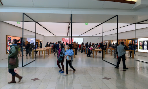 Computer Store «Apple Annapolis», reviews and photos, 1735 Annapolis Mall Rd, Annapolis, MD 21401, USA