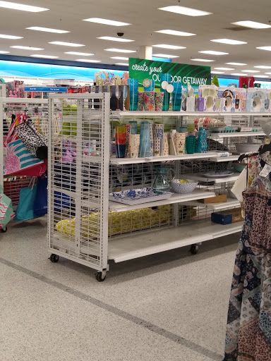 Clothing Store «Ross Dress for Less», reviews and photos, 1299 Colusa Ave, Yuba City, CA 95991, USA