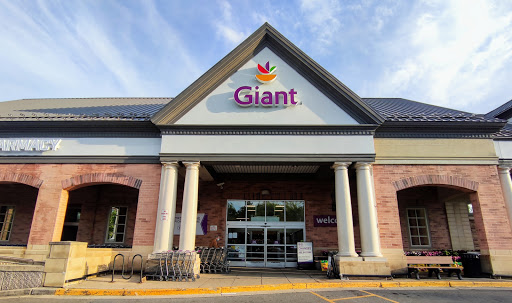 Supermarket «Giant», reviews and photos, 7142 Arlington Rd, Bethesda, MD 20814, USA