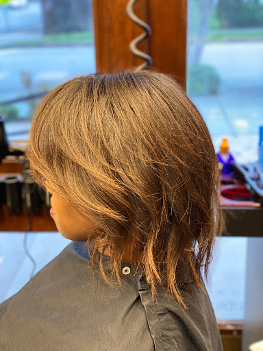 Hair Salon «The Upper Hand Salon: River Oaks», reviews and photos, 1905 Westheimer Rd, Houston, TX 77098, USA
